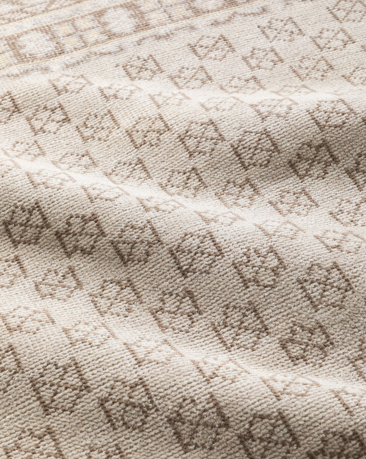 Anya Neutral Hand-Knotted Wool Rug