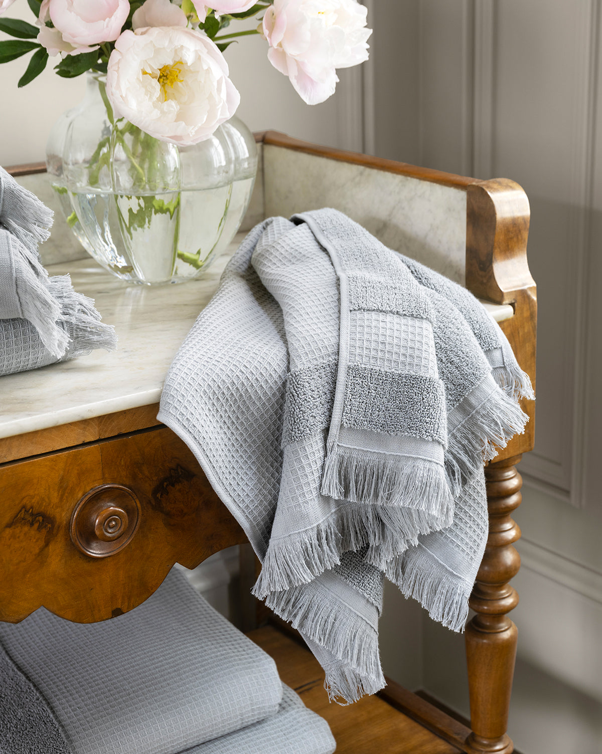 Ellis Organic Bath Collection