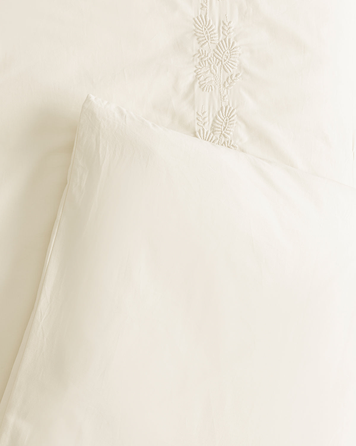 Bianca Organic Percale Embroidered Duvet Cover