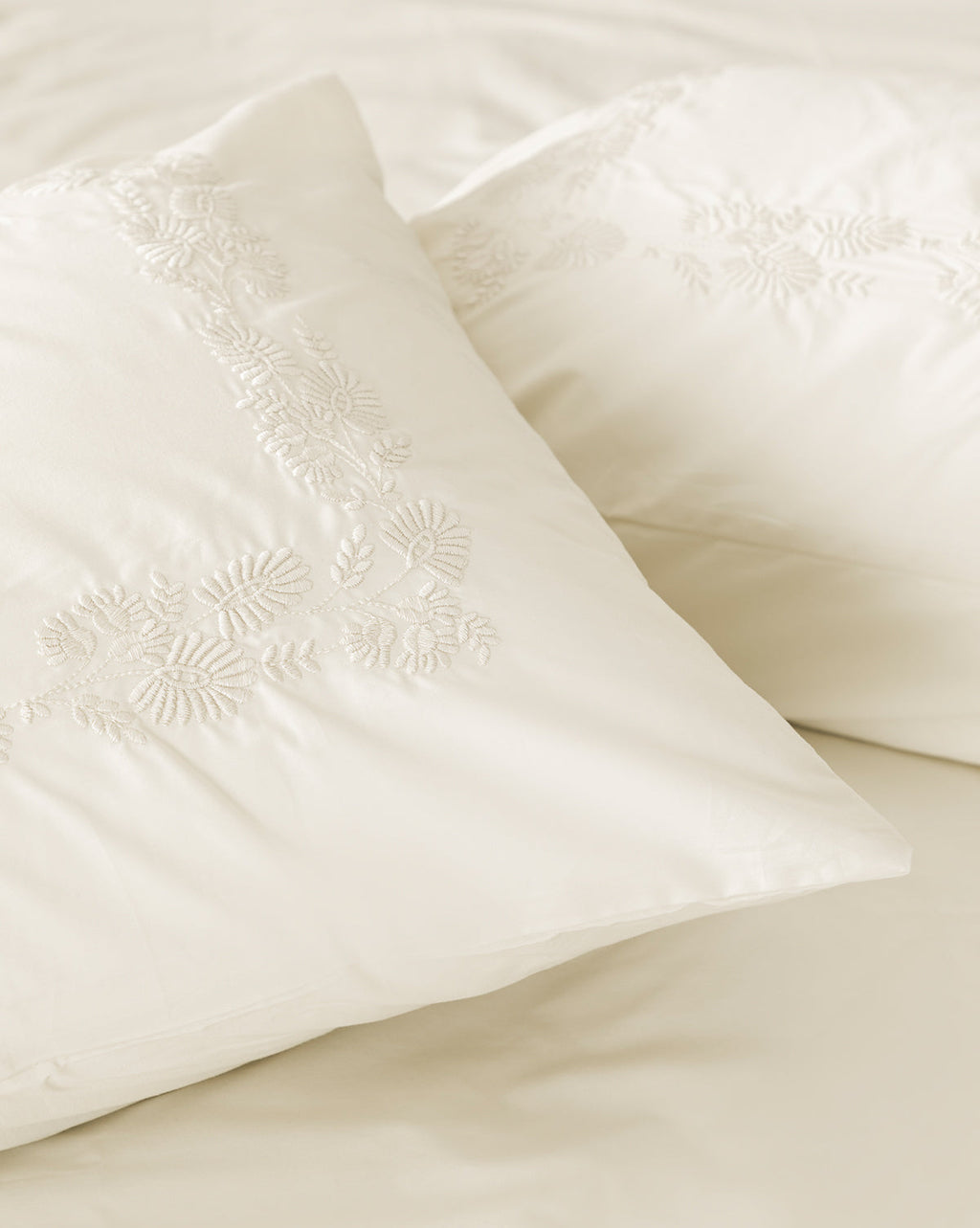 Bianca Organic Percale Embroidered Shams (Set of 2)